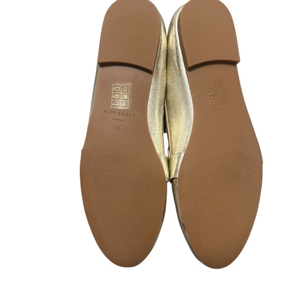 Kurt Geiger London “Mayfair” Metallic Gold Leather Buckle Loafers size 39 (8.5) - Picture 5 of 9